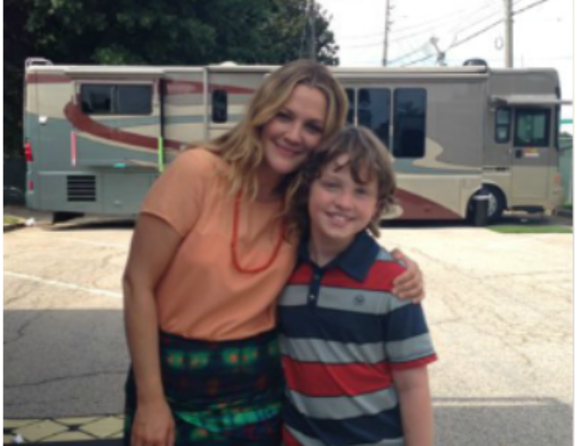 Kyle Silverstein and Drew Barrymore on movie set of Blended