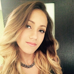 Skylar Stecker Austin and Ally Skylar Stecker Austin and Ally